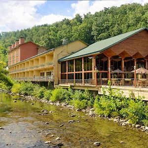 River Terrace Resort & Convention Center